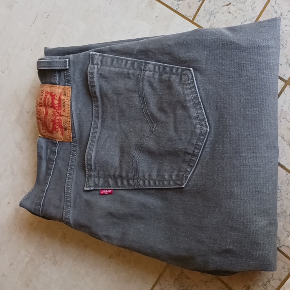 Levis- 505 Mens,36 Waist/30 Length,color-iron ore,from macys